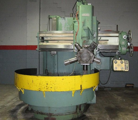 72 ,84 SWING WEBSTER & BENNETT, No. EH-72, 1961,4-JAW CHUCK,5 STATION,72 UNDER