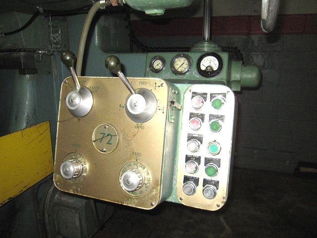 72 ,84 SWING WEBSTER & BENNETT, No. EH-72, 1961,4-JAW CHUCK,5 STATION,72 UNDER