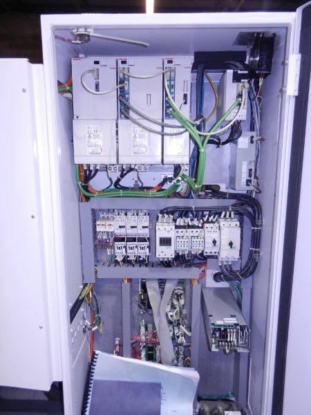 MAZAK-NEXUS QTN-200,12-STATIONS,MAZAKTROL-FUSION 640,CHIP CONVEYOR,NEW-2003