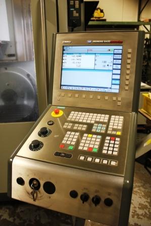 DECKEL MAHO DMU-50 FIVE AXIS 19.7 X, 17.7 Y, 15.7 Z, 2008,10,000 RPM