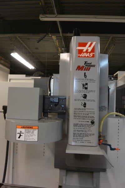HAAS TM-2,40 X,16 Y,16 Z,CAT-40,10-ATC,4,000-RPM,7.5-HP,HAAS CNC NEW-2004
