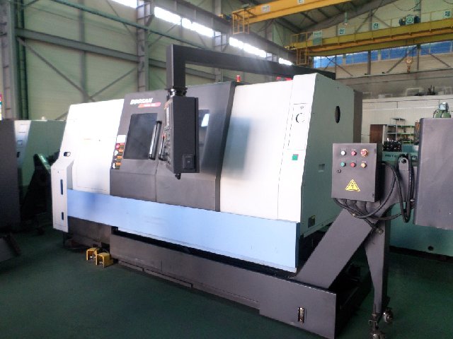 DOOSAN PUMA 400B, FANUC i, 15 Chk, 2010,5.2 BORE, 41 CC, 30 SWING,CHIP CONV